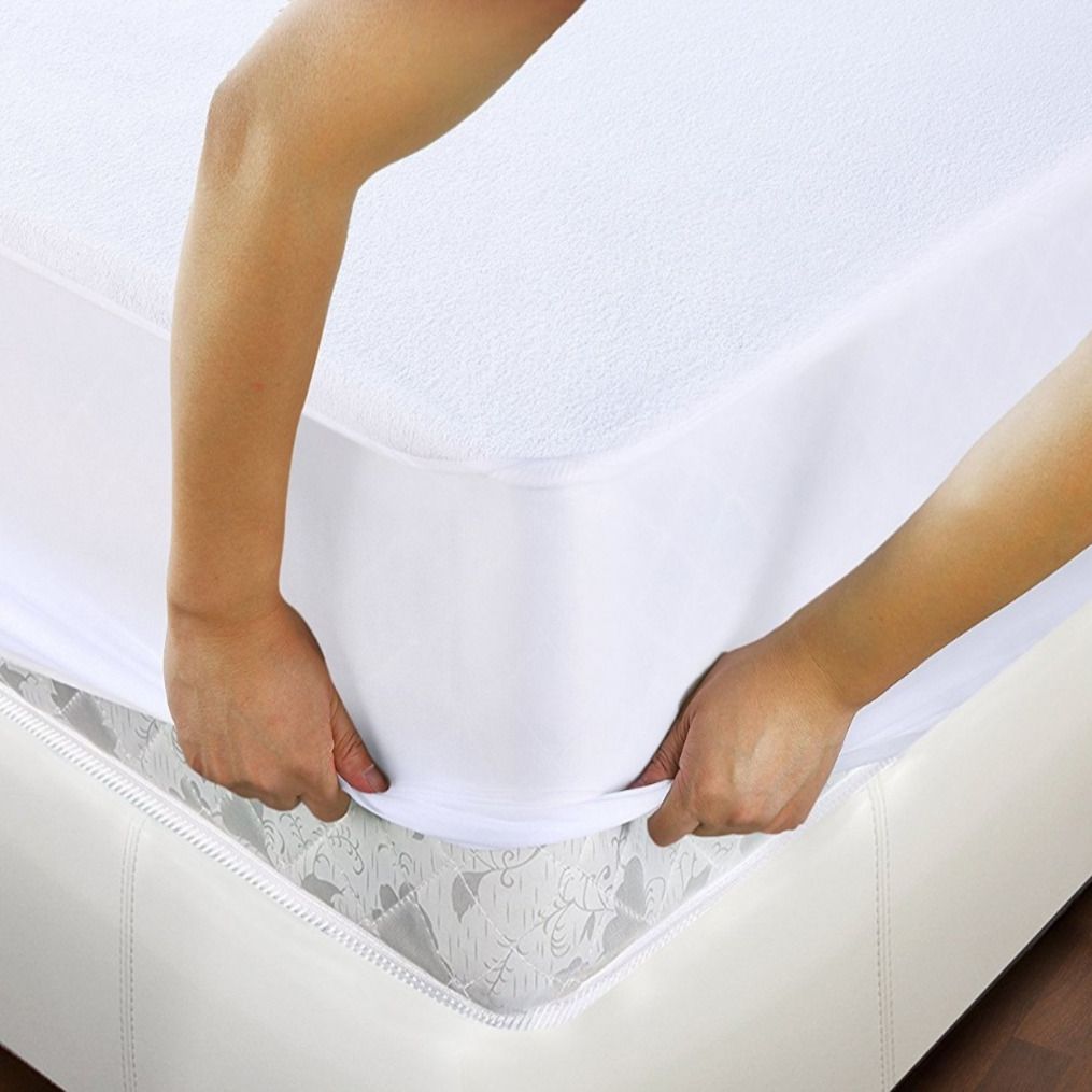 Husa protectie saltea 100% Impermeabila Ralex Pucioasa, BUMBAC tip frotir, 160x200x25 cm dimensiune, Premium, lavabila la masina, cearceaf de pat cu elastic